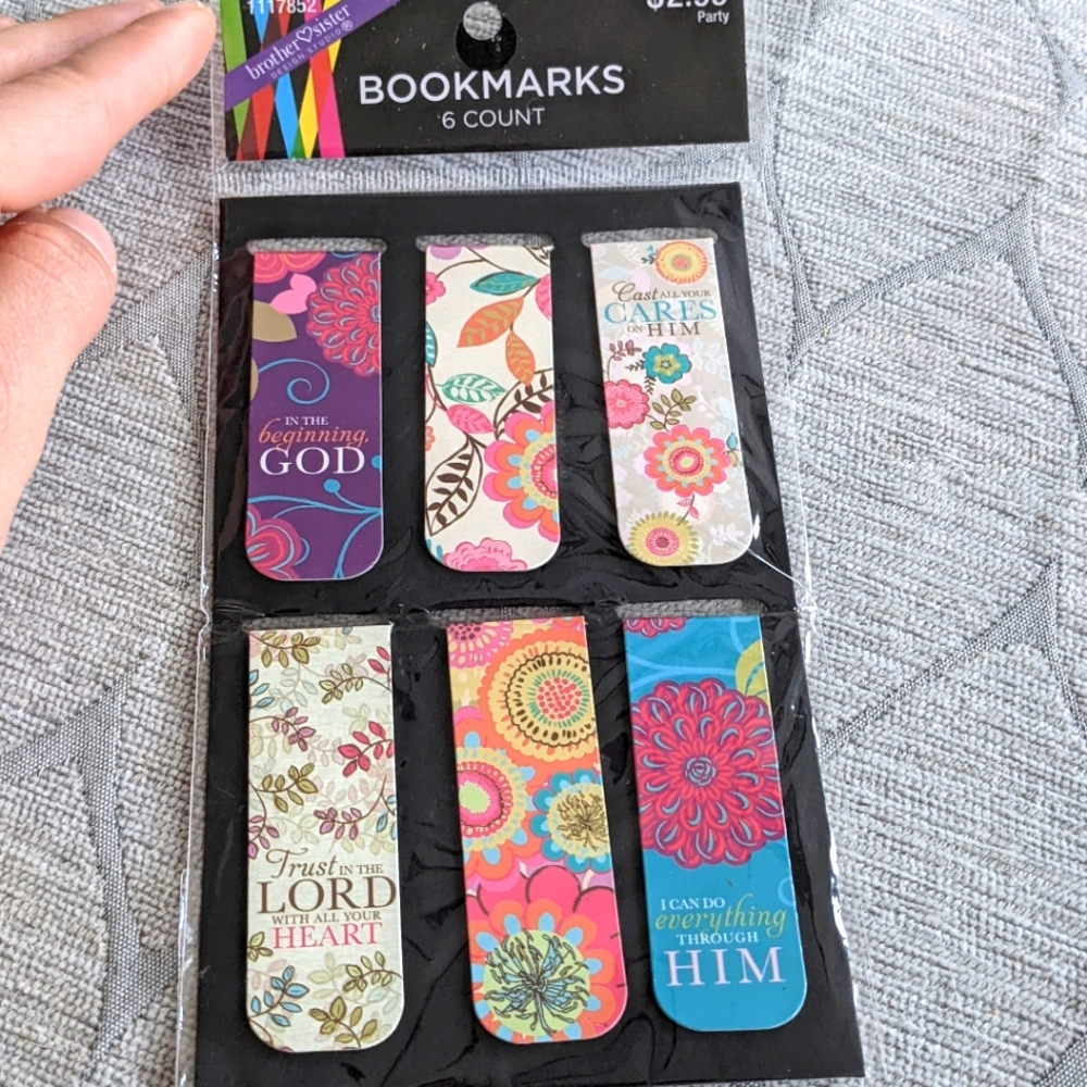 Metal bookmarks